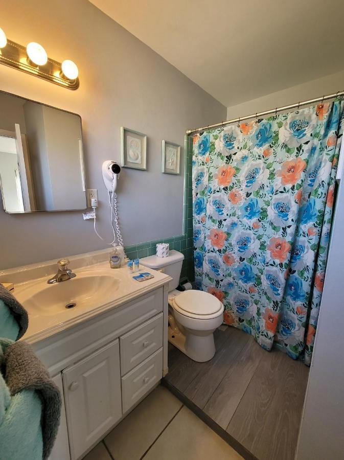 Hideaway Waterfront Resort Cape Coral Exterior foto